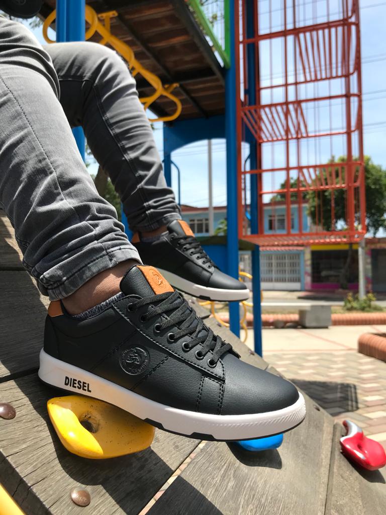 Calzado Negro Diesel